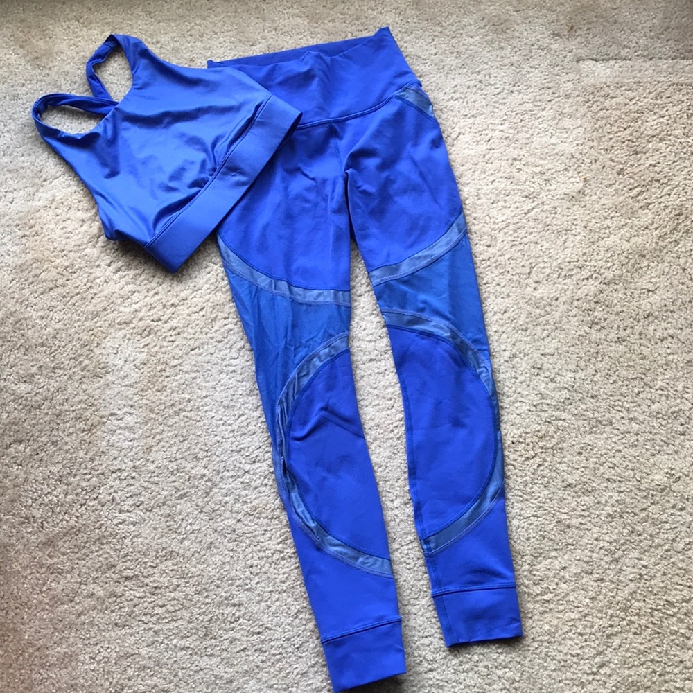 Fabletics Powerhold Shine Legging & Bra set